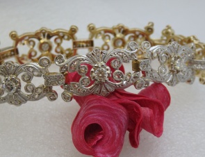 Pulsera semiarticulada época